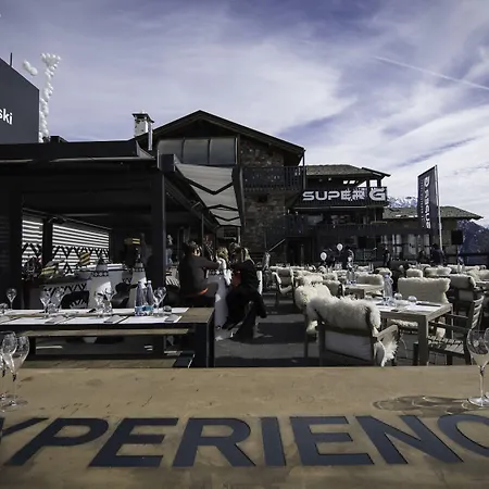 Ξενοδοχείο Super G Κουρμαγιέρ