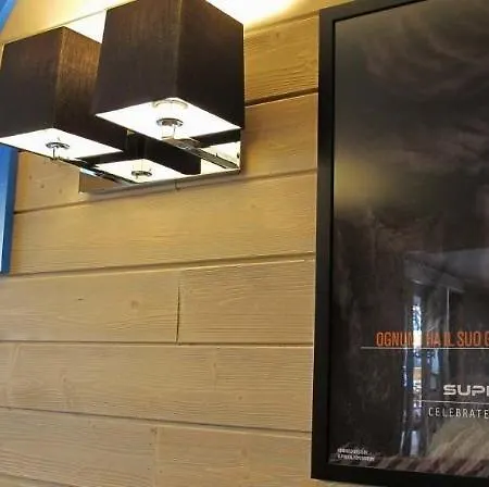 Super G Hotel 3*