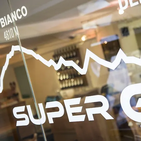 Super G Hotell Courmayeur