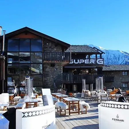 Super G Hotell 3*
