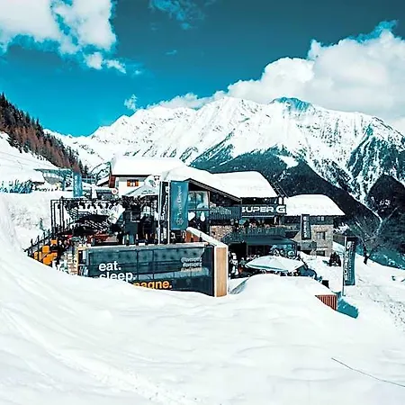 Super G Otel
