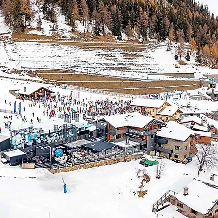 Super G Hotell