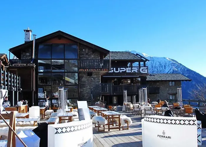 Super G Hotel 3*